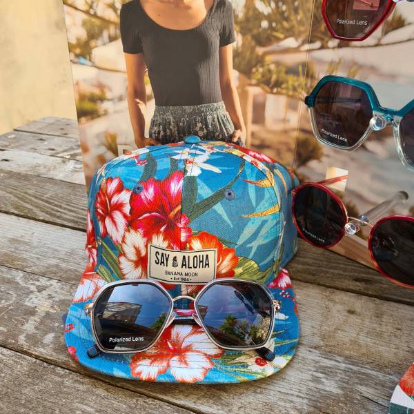 Collection lunettes de soleil Banana Moon à Marseille 13004 avec casquette