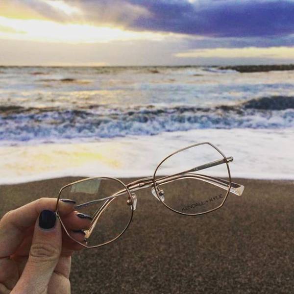 Lunettes de vue femme tendances hexagonales dorées Kendall & Kylie à La Seyne sur Mer 83500